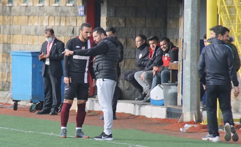 Yeldeğirmeni’nde Uğur Bayram istifa etti