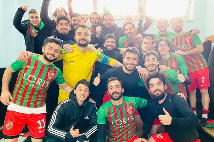 Paşabahçespor yarışı bırakmıyor