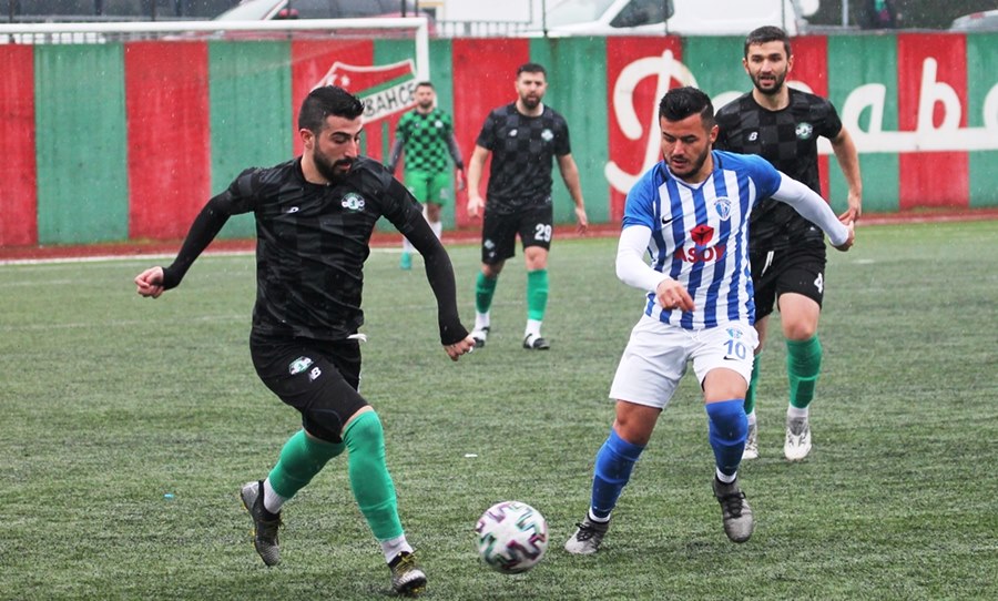 Soğuksu evinde dondu kaldı