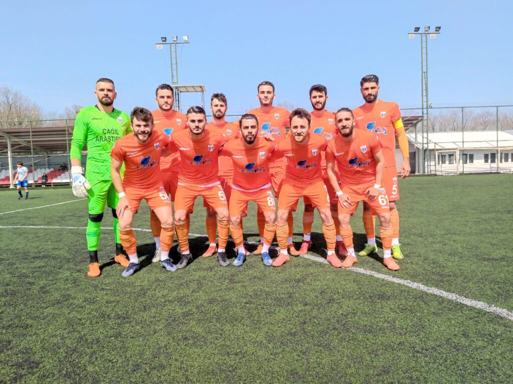 Alibeyköyspor deplasmanda kazandı şansını arttırdı