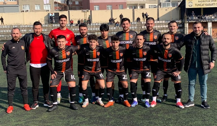 Çiğdemspor ikinci maçını kazanarak zirveye yükseldi