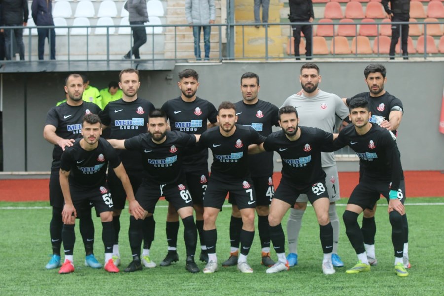 İlk maçın galibi Kartal Bulvar