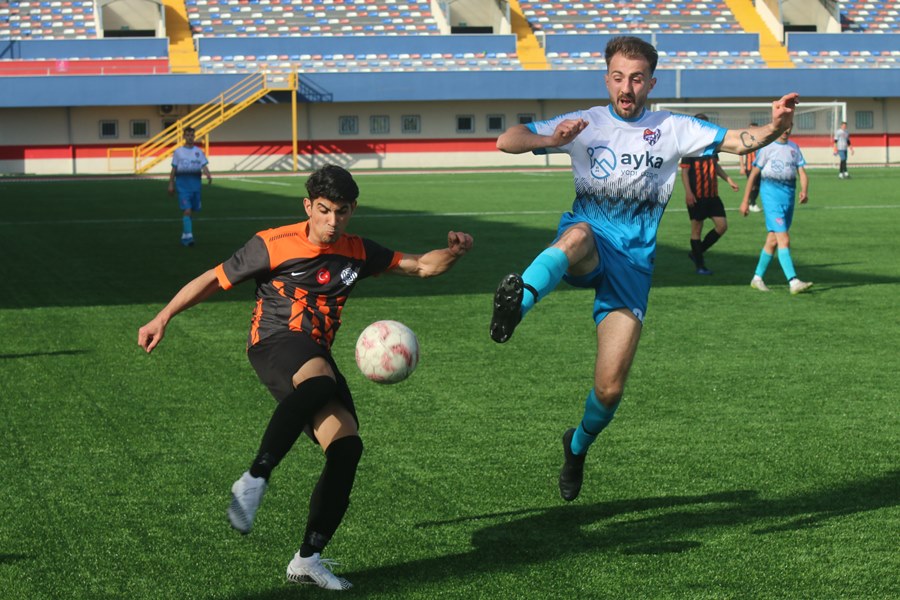 Beycilerli gençler Seymenköy’ü geçti