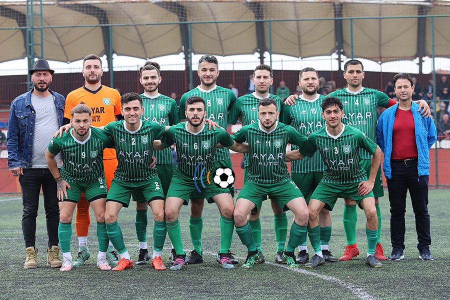 Esenler Zeytinburnu Yıldız’ı beş golle geçti