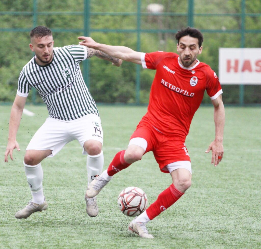 Haliçspor baraja kaldı