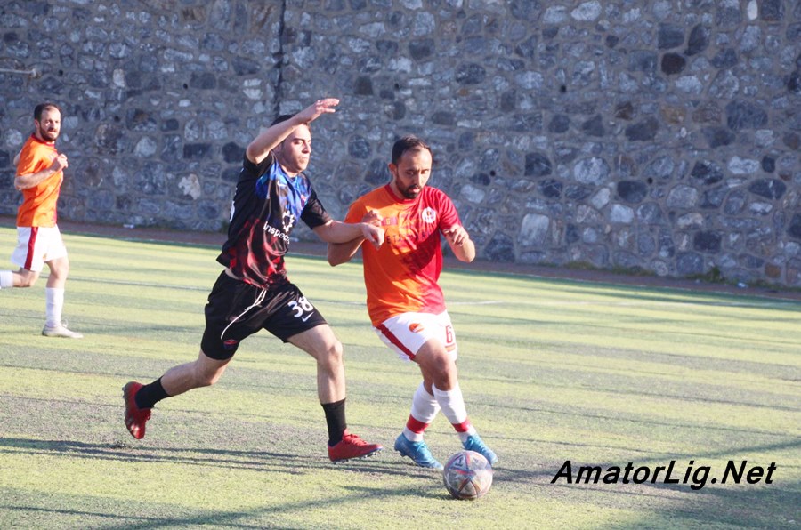 Galatasaray Taçspor farkını gösterdi