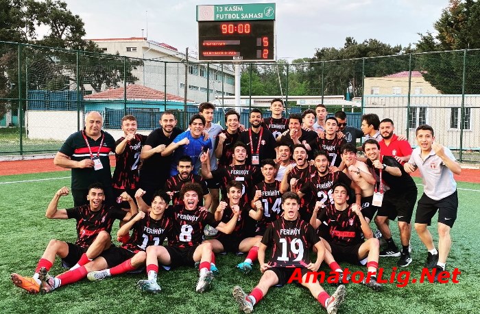 Feriköy U18 finallerinde son 4 takım arasına kaldı