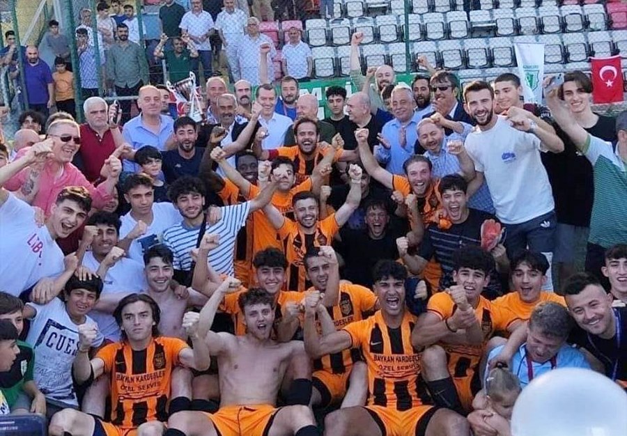 Şampiyon Yeşilılgazspor Süper Amatör Ligde