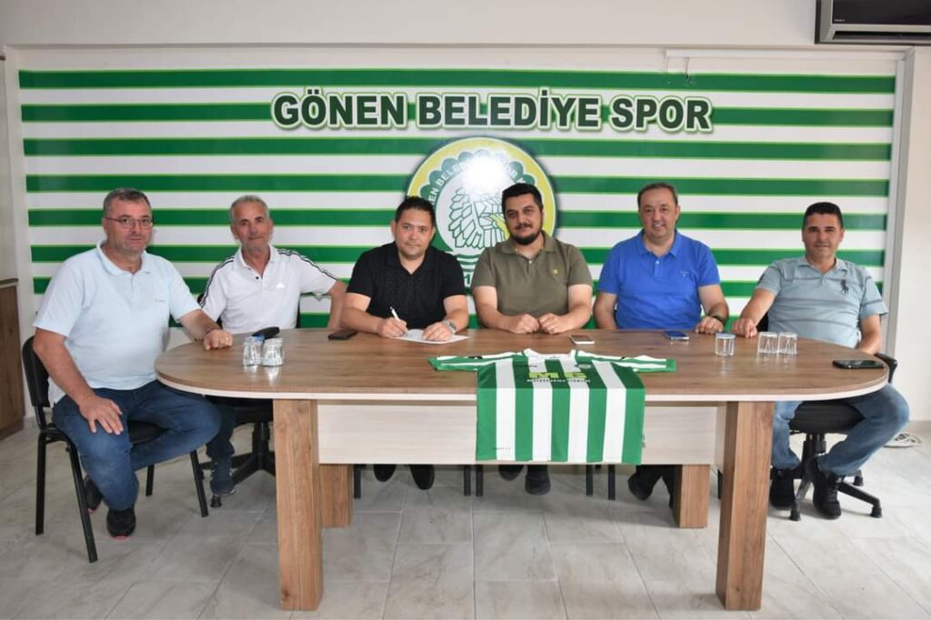 Gönen Belediyespor Özgür Doğramacı’ya emanet