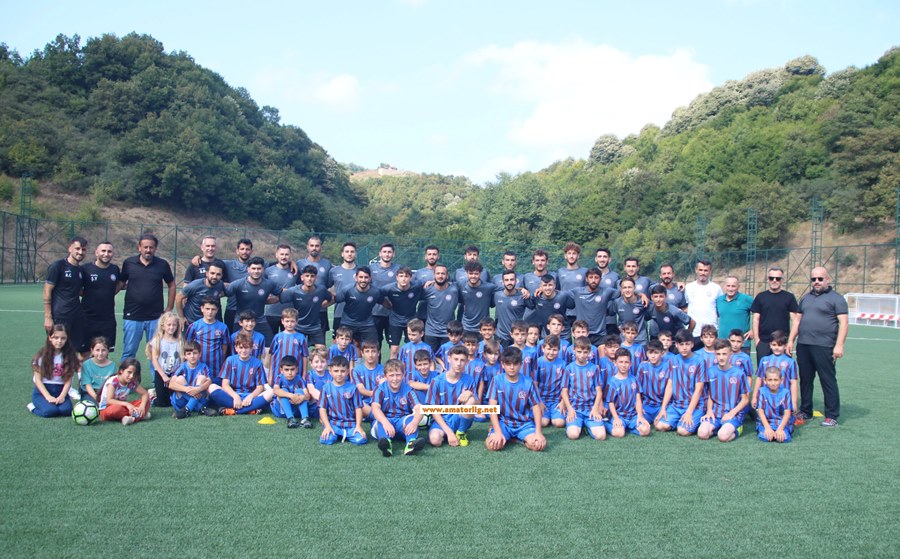 İshaklıspor dualarla sezon açılışını yaptı