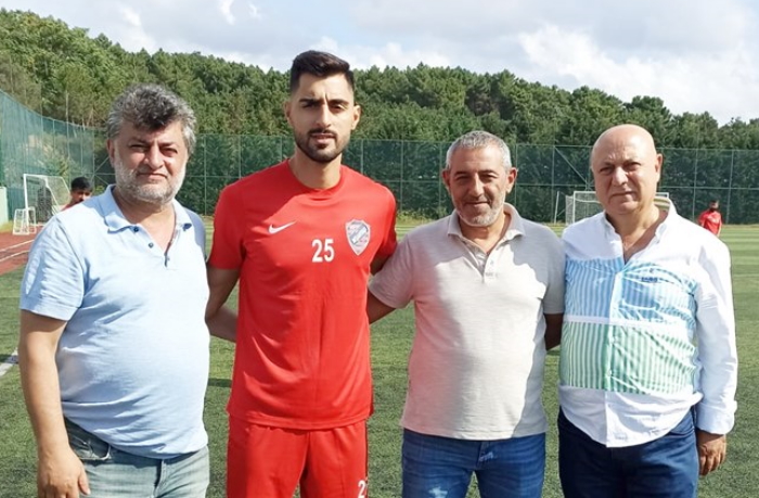 Nişantaşı FK Kerem Onaylı’ya imza attırdı