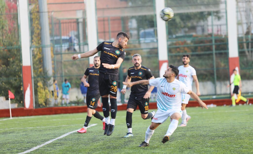 Siirt İstanbul-Yeni Ufuk maçında kazanan çıkmadı