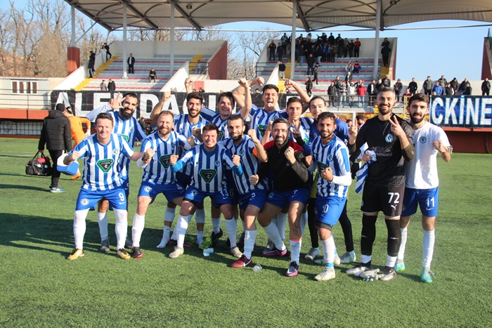 Balatspor lideri deplasmanda devirdi