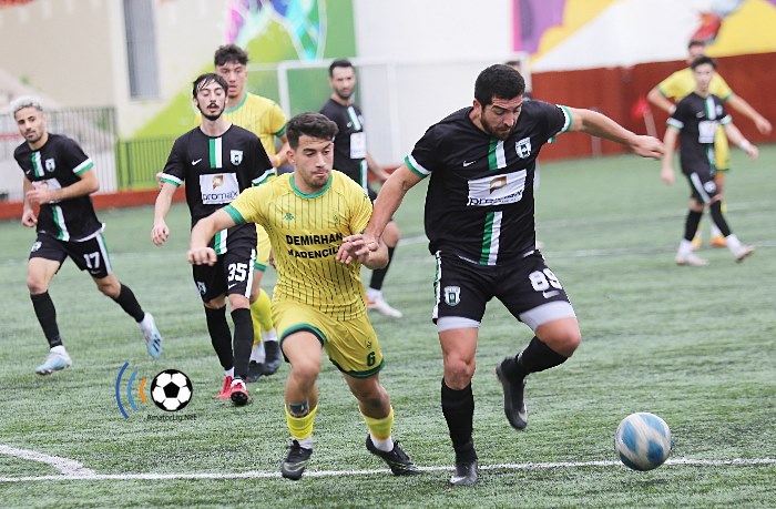 Haliç zirveye adım adım yaklaşıyor