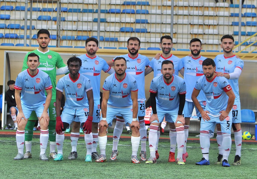 Yeni Yüzyıl Gençlik Söğütlüçeşme engelini aştı