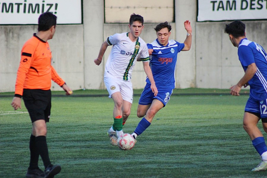 Bağcılarspor zirve takibini sürdürdü