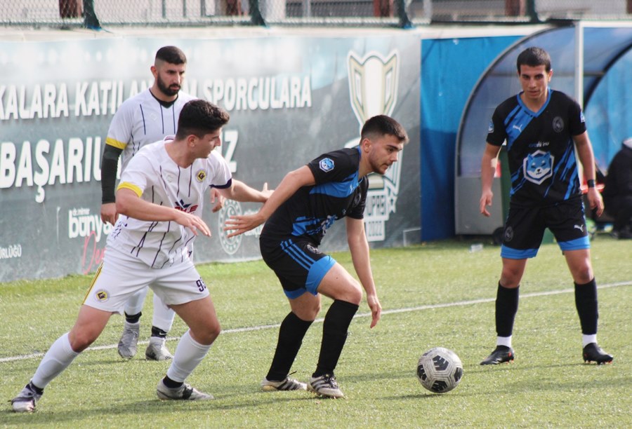 Güngörenspor puan farkını açmaya başladı