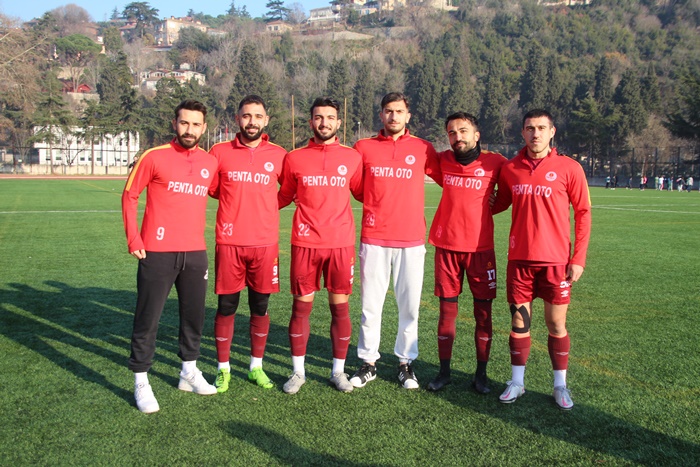 Galatasaray Taçspor 6 futbolcu ile anlaştı