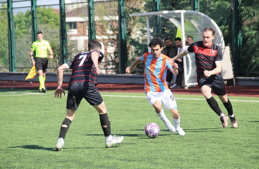 Alibeyköyspor Klasman Grubuna 3 puanla başladı