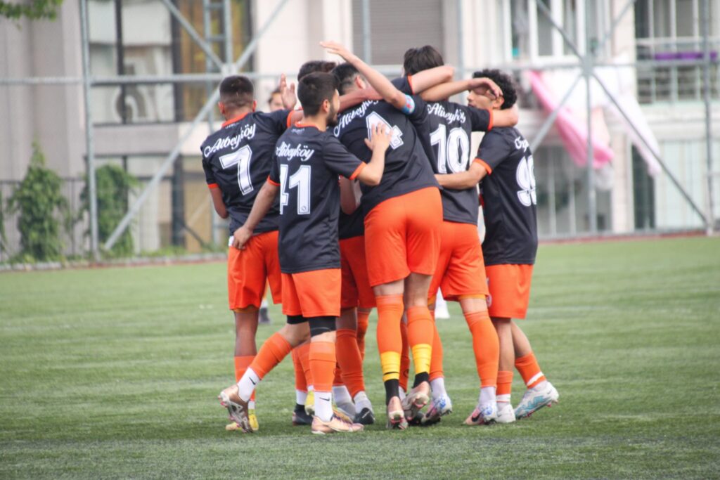 Alibeyköyspor işini Bilir