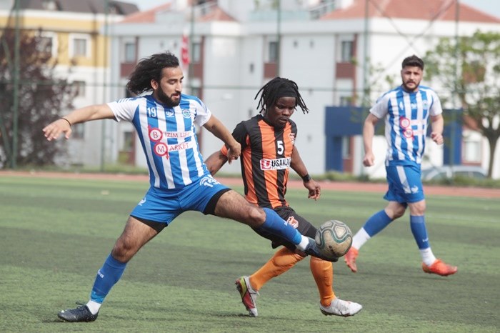 Ünvan maçını Samandıra FK kazandı