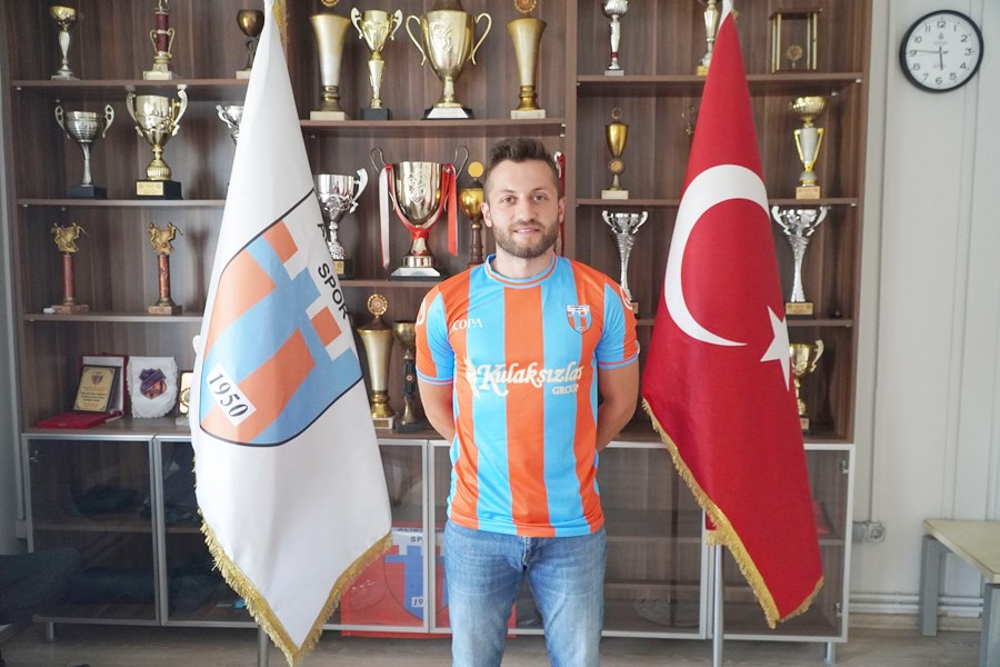 Alibeyköyspor Fatih Bozok’u renklerine bağladı