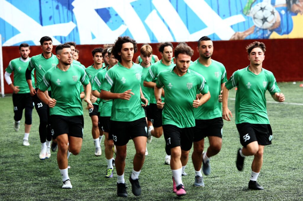 Vefa 2023-2024 sezonunu açtı