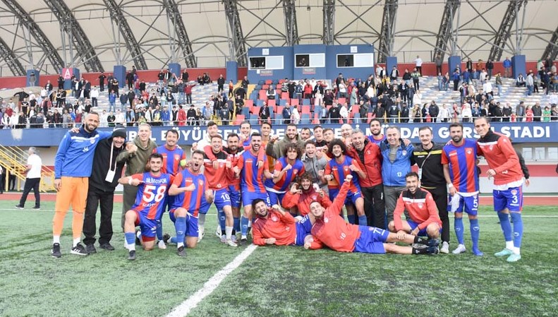 Şiir gibi Silivri dört farkla kazandı