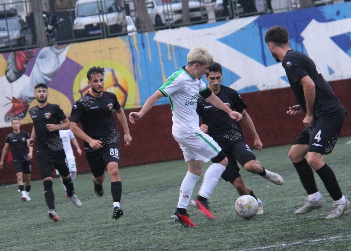 Vefa Bayrampaşa’yı ilk yarıda geçti