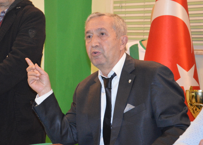 Vefa’da yeni Başkan Özer Sarı oldu