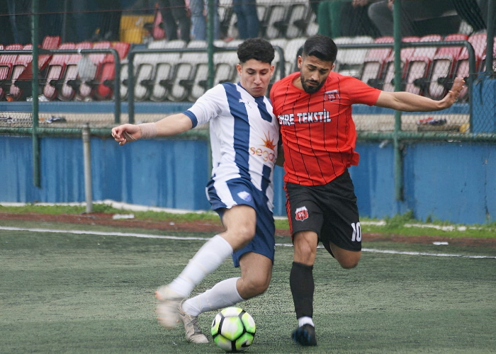 Telsiz-Azim maçında beş kırmızı çıktı kazanan çıkmadı