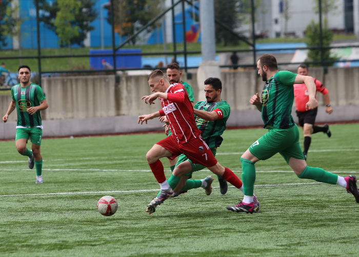 Bayrampaşa Yenidoğan liderliği sürdürdü