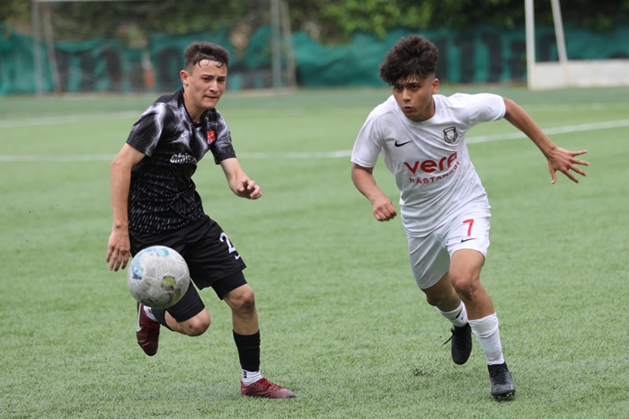 C. Anadolu Türkiye Şampiyonasına galibiyetle başladı