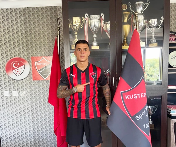 Eraycan Atbaş yeniden Kuştepespor’da