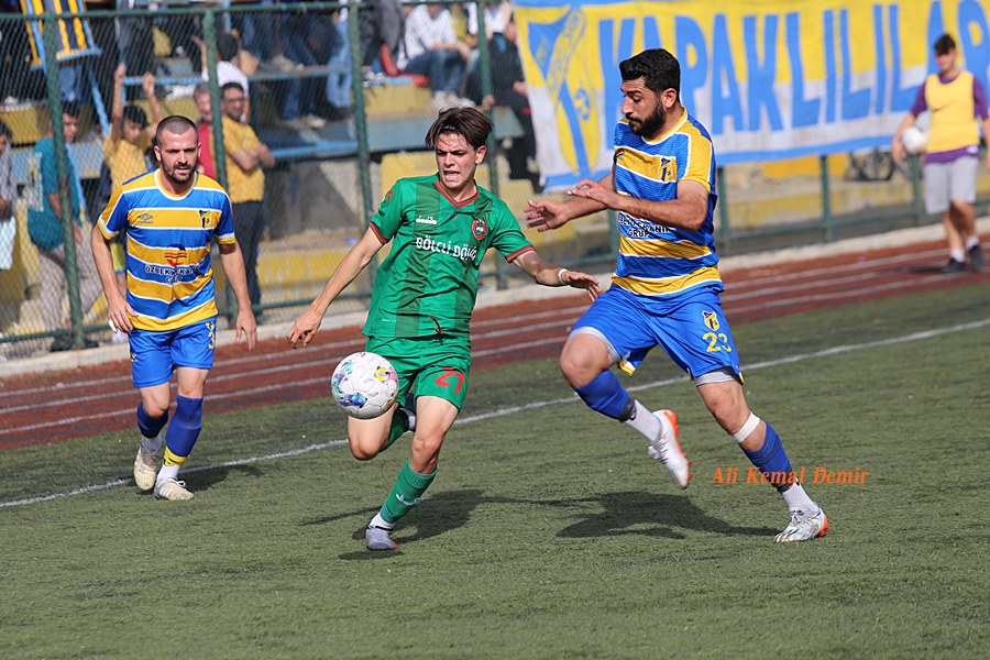 İFA iç transferde üç imza ile başladı