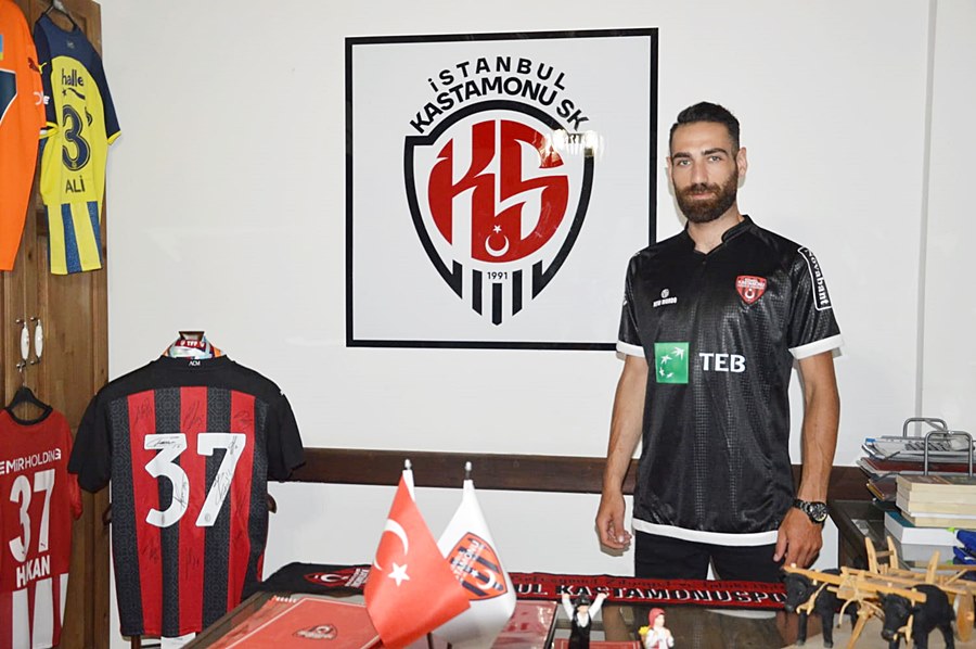 İstanbul Kastamonuspor kalecisini açıkladı
