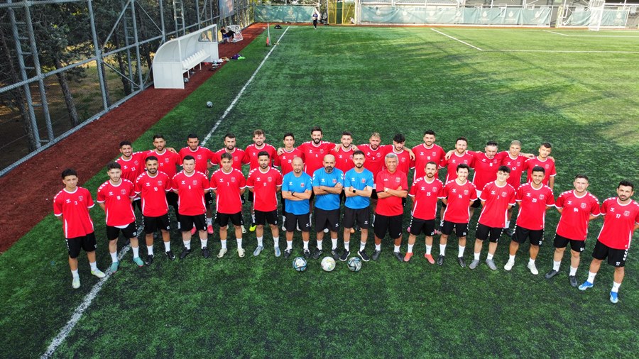 Galata yeni sezon hazırlıklarına başladı