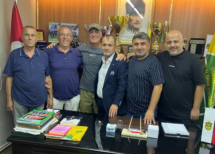 İstikalspor Atilla Özalp ve ekibi ile yeniden anlaştı