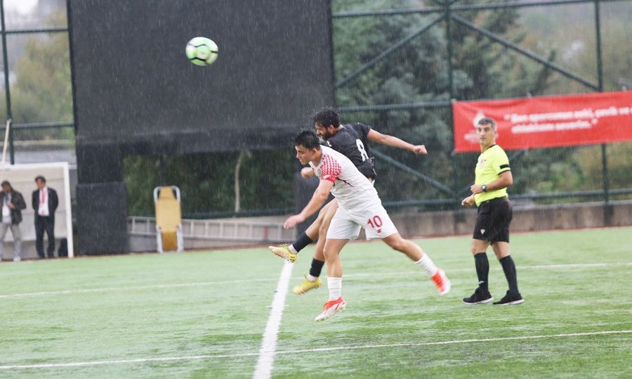 Özkanspor ilk maçını deplasmanda kazandı