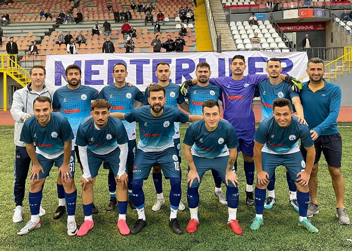 Merterspor lige fırtına gibi başladı