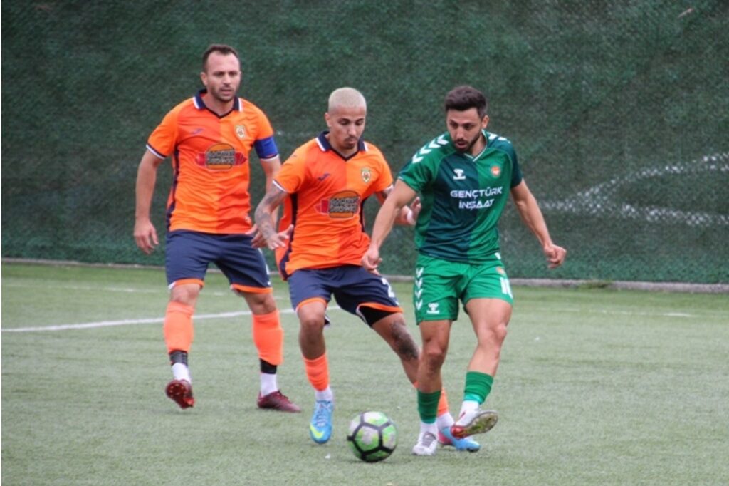 4 gollü maçta kazanan çıkmadı