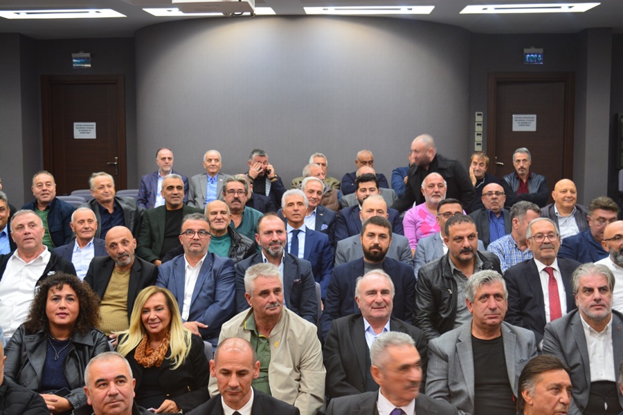 Düşmez İstanbul’da birlik Başkanlarına hitap etti