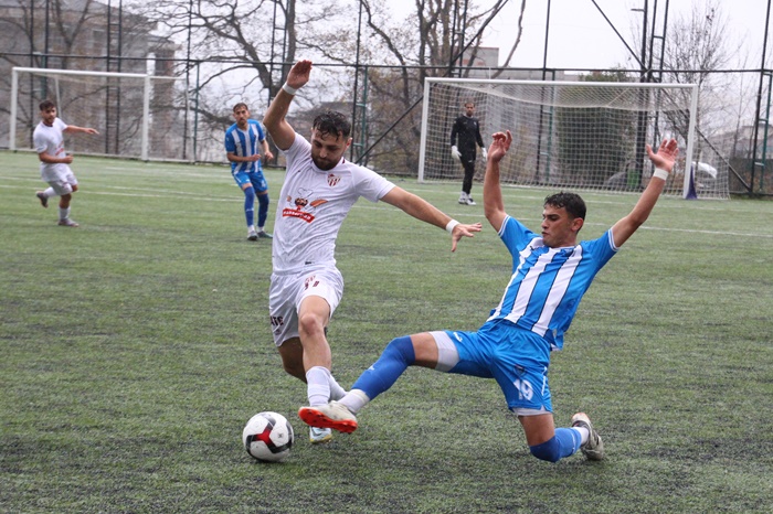 Acıbademspor yoluna kayıpsız devam ediyor