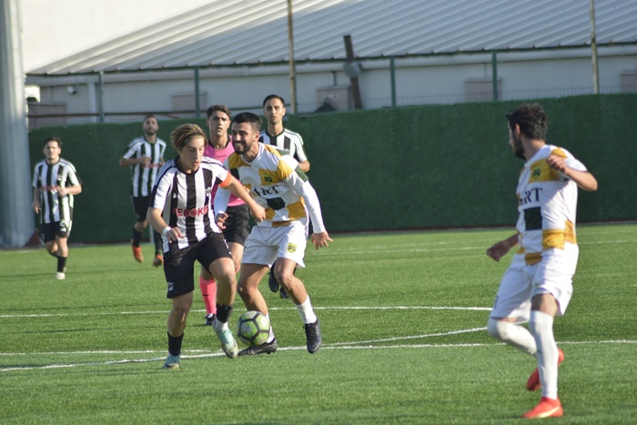 Nartspor farklı kazanarak liderliği geri aldı