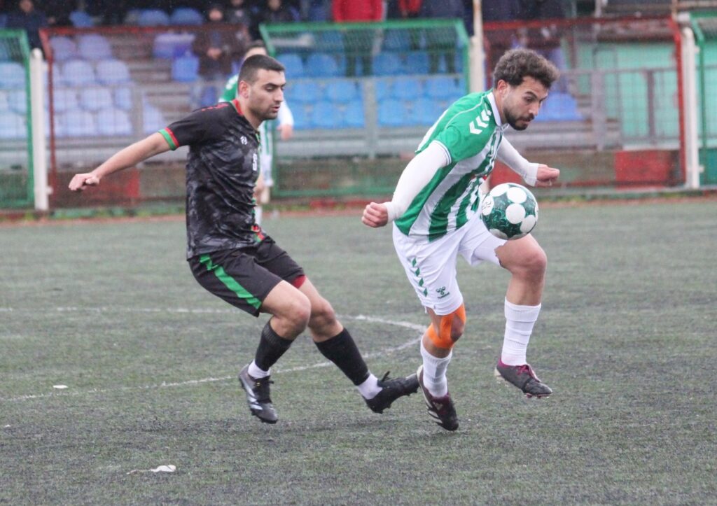 Paşabahçespor kabustan uzatma anlarında uyandı