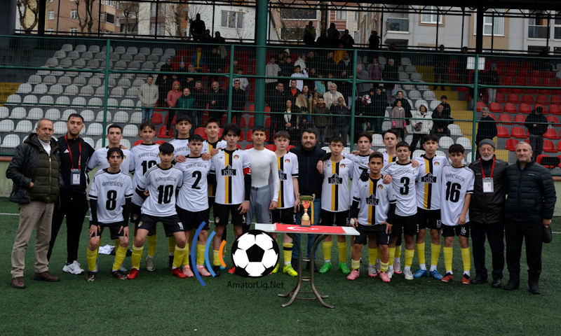 Hürriyetgücü şampiyonluk ipini göğüsledi