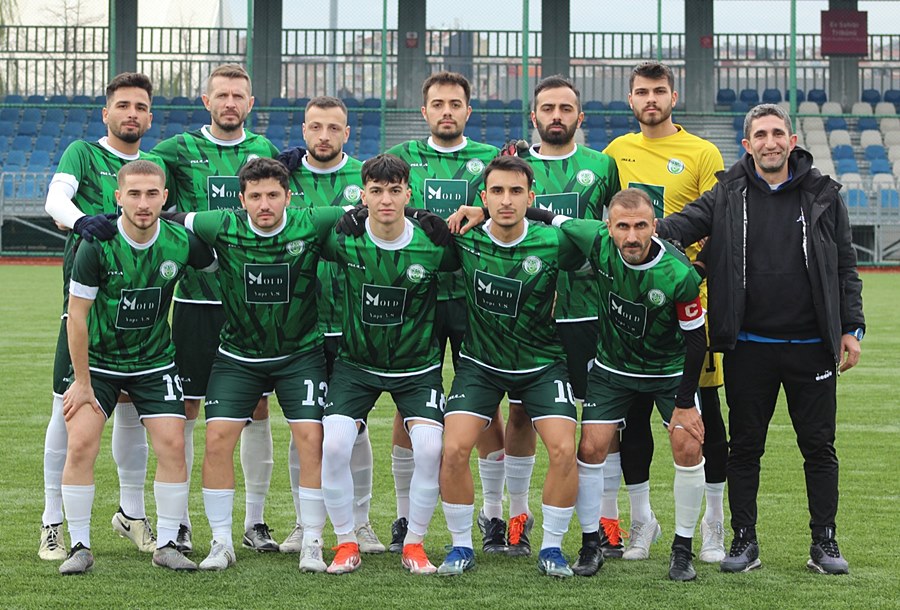 Küçükayasofya farklı kazanarak liderliği sürdürdü