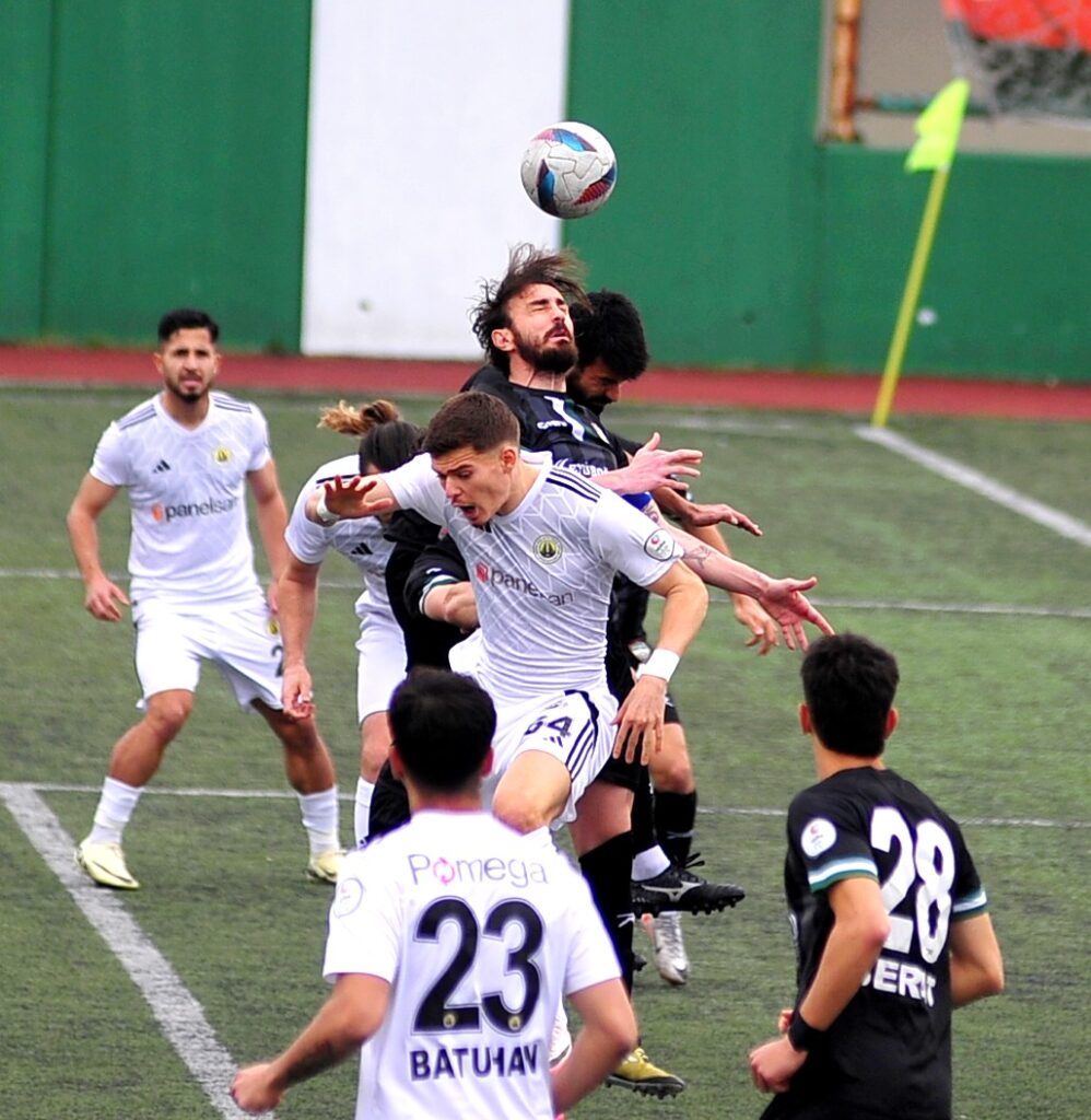 Büyükçekmece Tepecikspor ile Polatlıspor 1926 yenişemediler