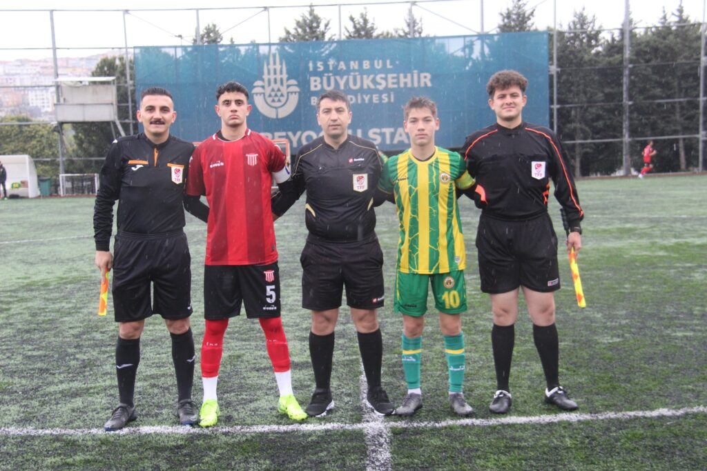 Zevkli maçta kazanan çıkmadı