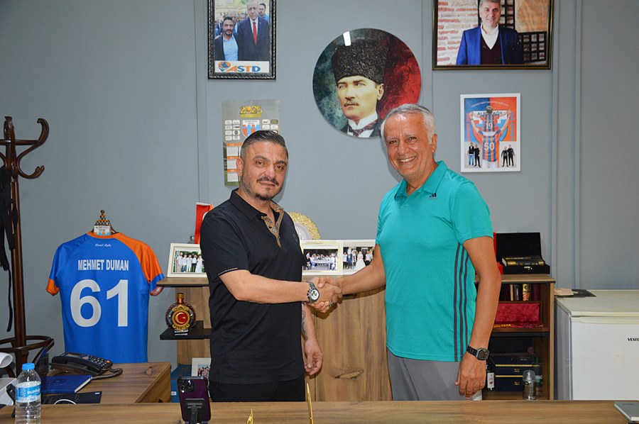 Alibeyköy’de Hasan Hız imzayı attı